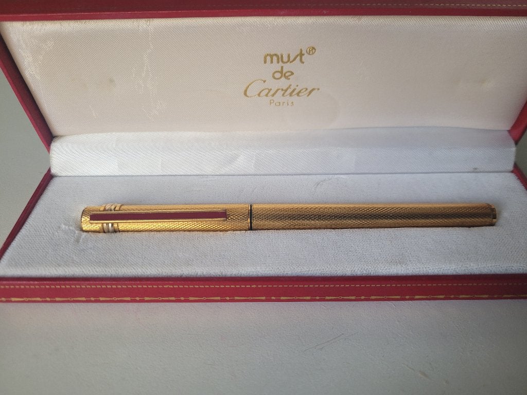 Must de Cartier vulpen Godron met rode lak, Overige merken, Met doosje, Ophalen of Verzenden, Zo goed als nieuw