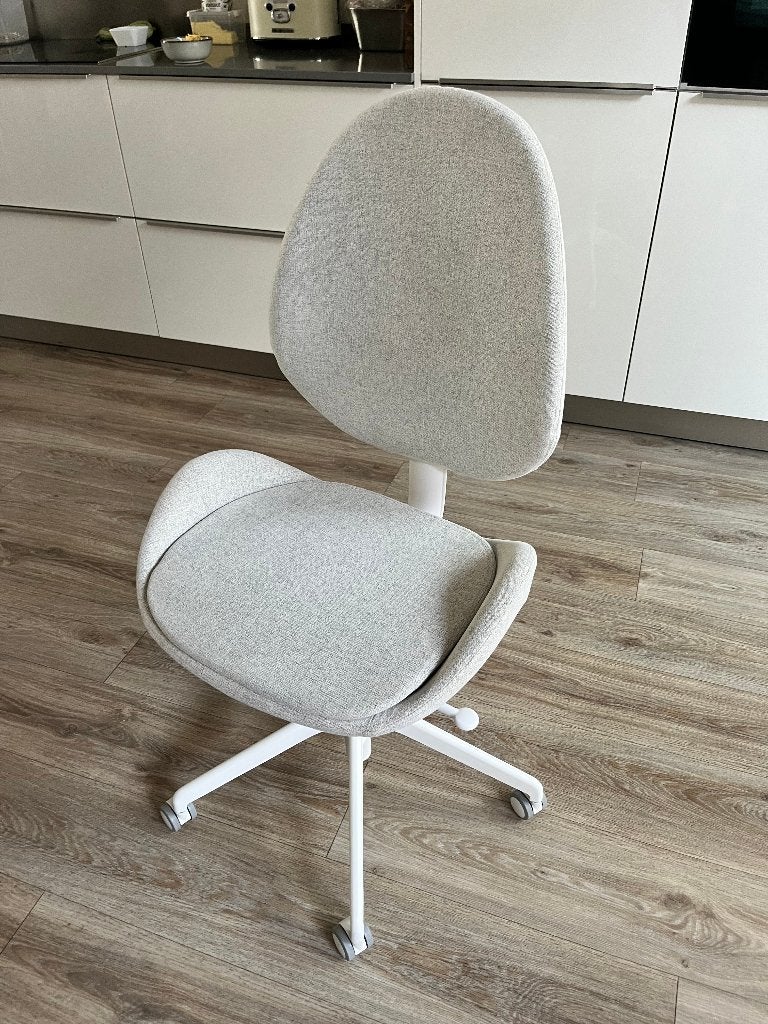 HATTEFLÄLL BUREASTOEL IKEA BEIGE / WIT, Ophalen, Wit, Zo goed als nieuw, Bureaustoel