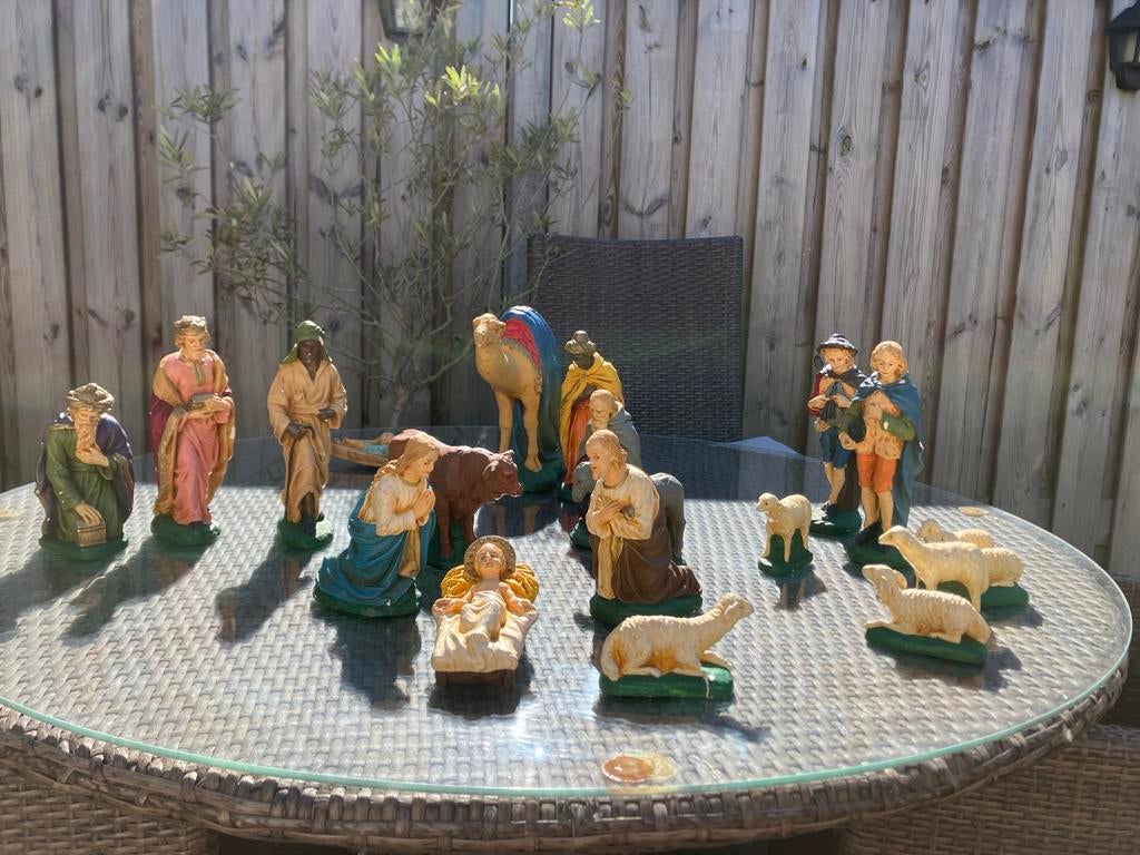 Kerststal grote beelden, Ophalen