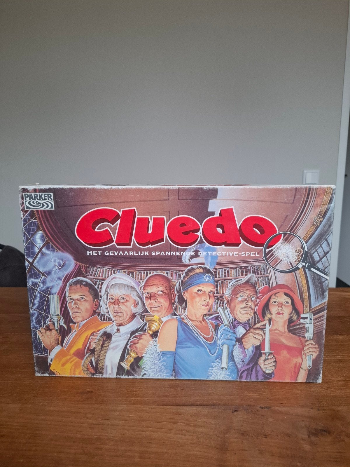 Cluedo Bordspel - Compleet en Gebruikt, Hobby en Vrije tijd, Gezelschapsspellen | Bordspellen, Vijf spelers of meer, Ophalen of Verzenden