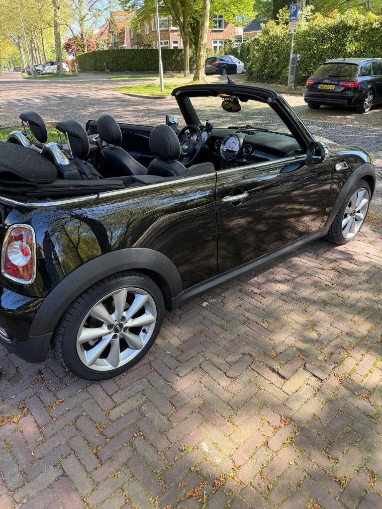 Mini 1.6 Cooper S Chili Cabrio, Auto's, Mini, Zwart, 4 cilinders, Cabriolet, 4 stoelen