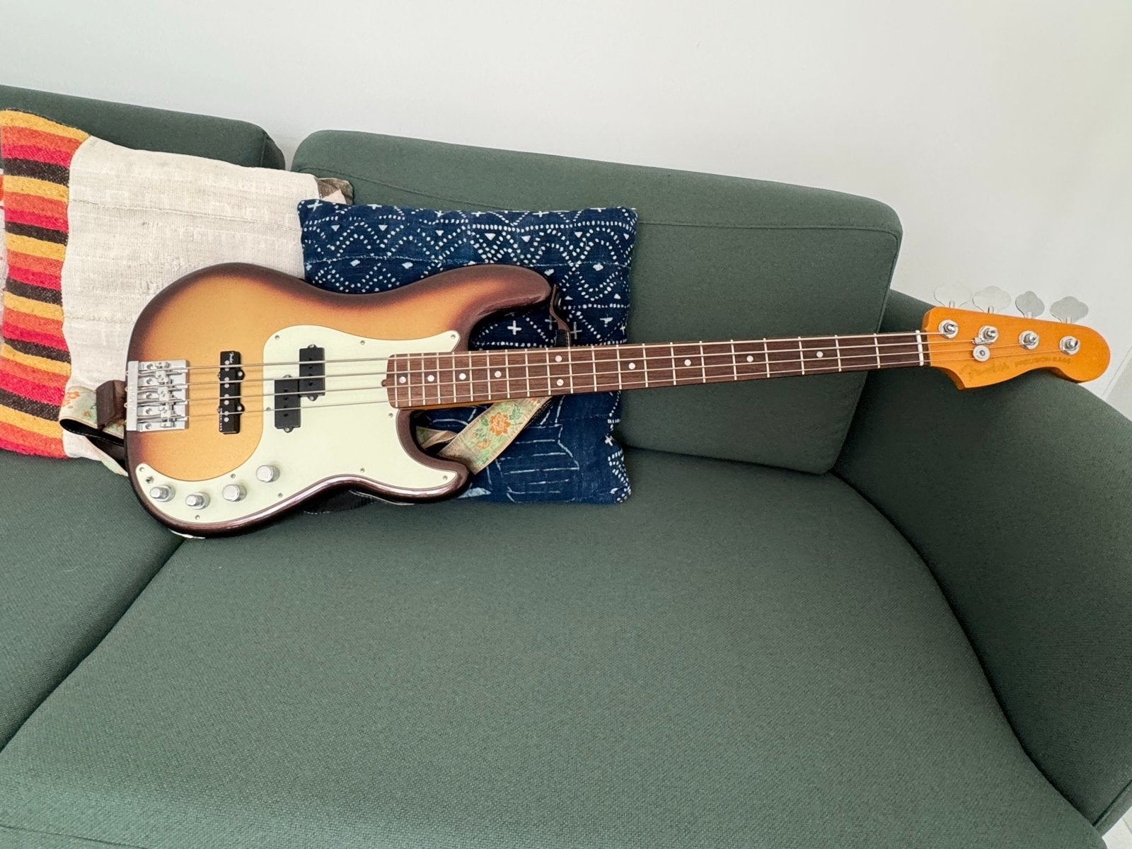 Fender American Ultra Precision Bass Mocha Burst  + dimarzio, Muziek en Instrumenten, Ophalen, Zo goed als nieuw, Elektrisch
