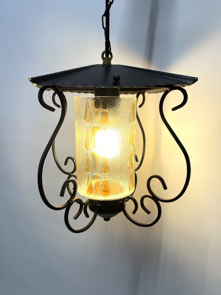 hanglamp, in smeedijzeren frame, matglas, jaren '60 vintage, Huis en Inrichting, Lampen | Hanglampen, Gebruikt, Glas, Art Deco