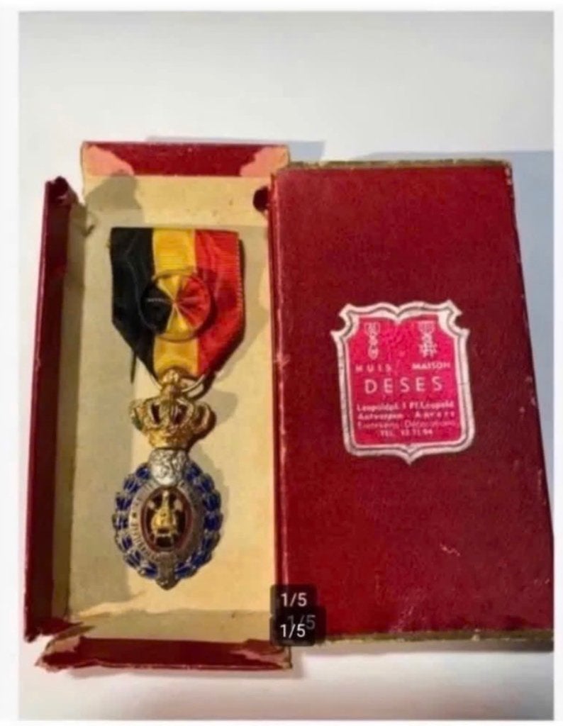 Belgie medaille in originele doos, Postzegels en Munten, Ophalen of Verzenden, Overige materialen, Buitenland