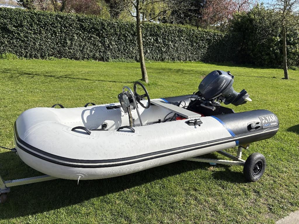 YAM 310S (2020) + Yamaha 9.9pk + trailer – vaarklaar set, Watersport en Boten, Rubberboten, Ophalen, Aluminium, Yamaha, Zo goed als nieuw