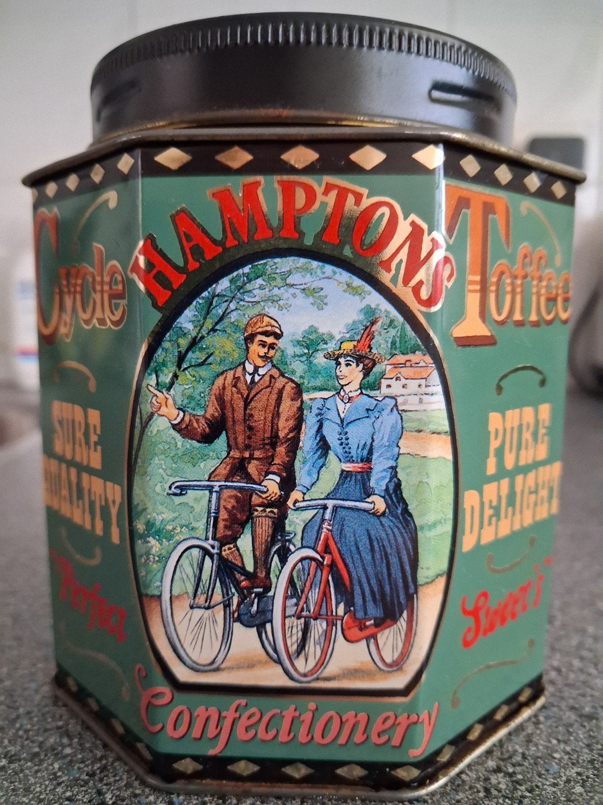 EXCLUSIEF HAMPTONS CYCLE TOFFEE BLIK QUALITY + PURE DELIGHT, Ophalen of Verzenden, Gebruikt, Overige, Overige merken