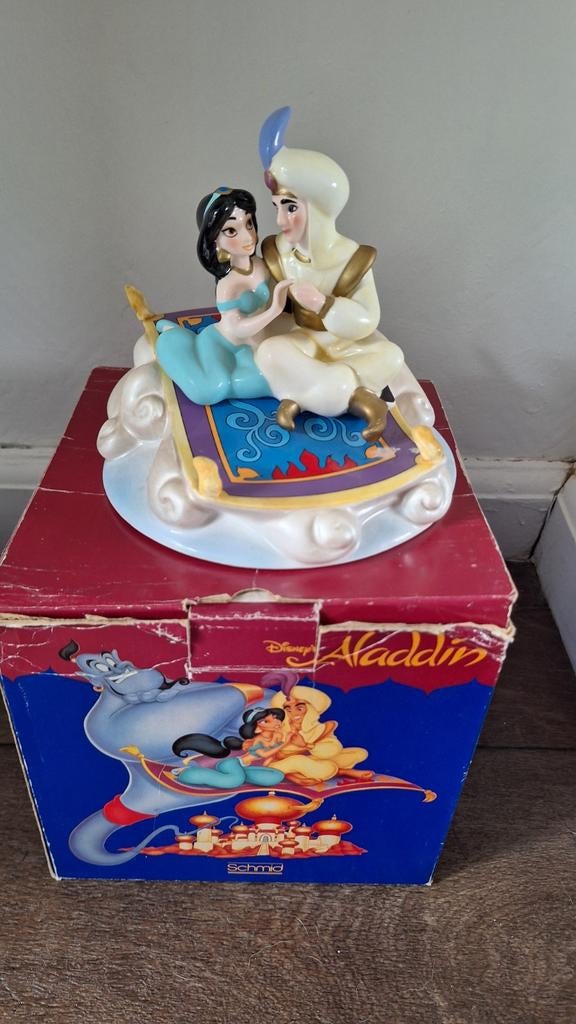 Vintage Disney Aladdin en Jasmin muziekdoos schmid, Verzamelen, Disney, Ophalen of Verzenden, Overige figuren, Zo goed als nieuw