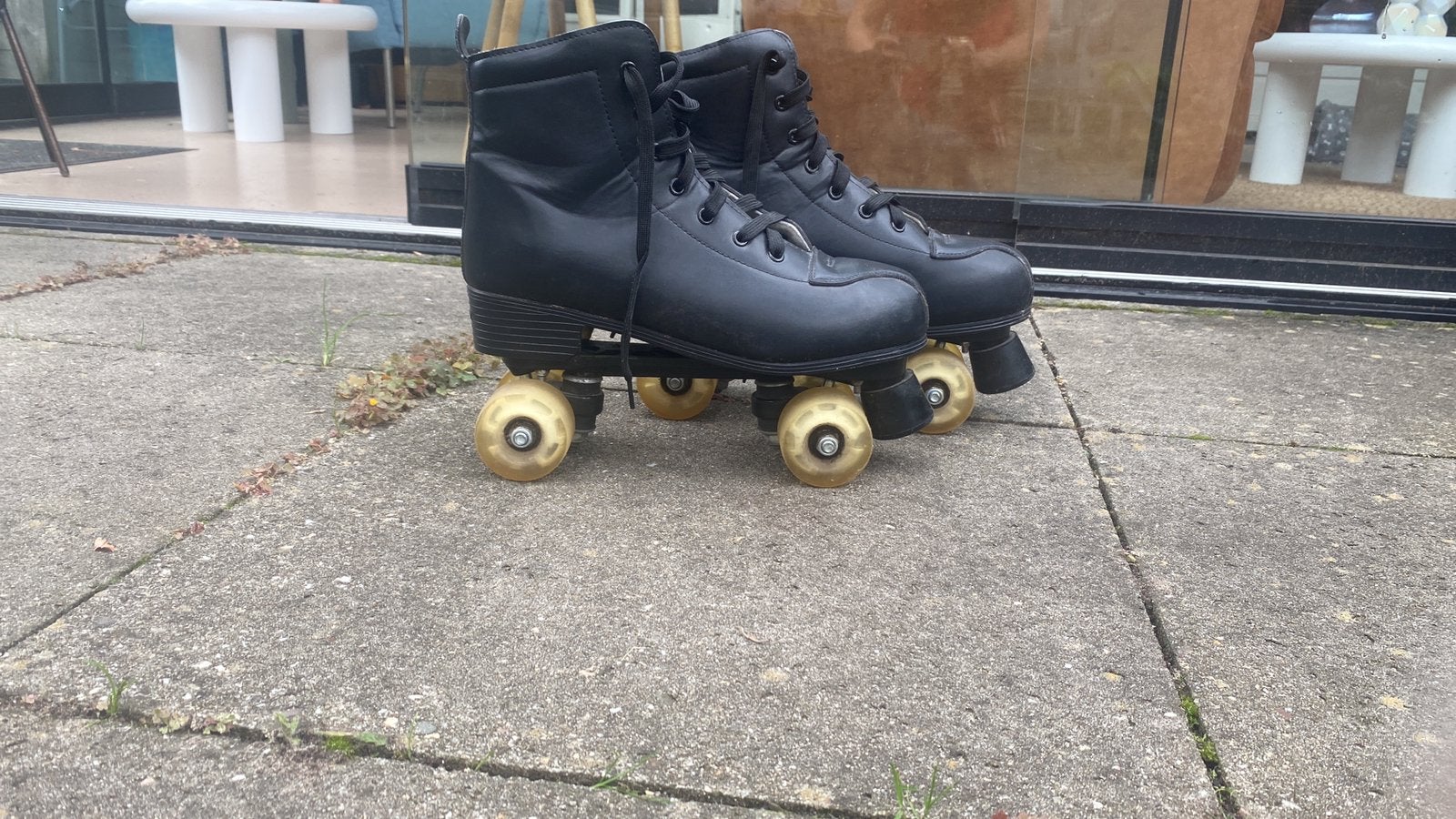 Rolschaatsen met lichtjes, Ophalen, Zo goed als nieuw
