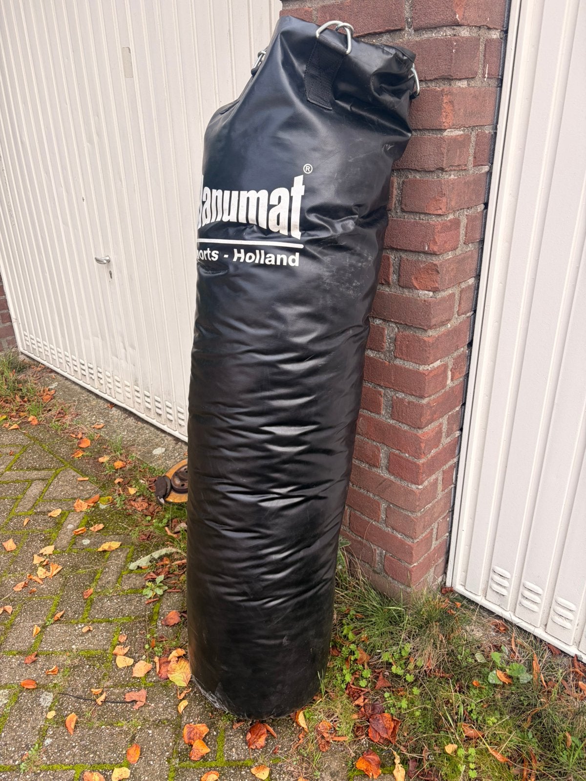Hanumat bokszak, Ophalen, Gebruikt, Bokszak