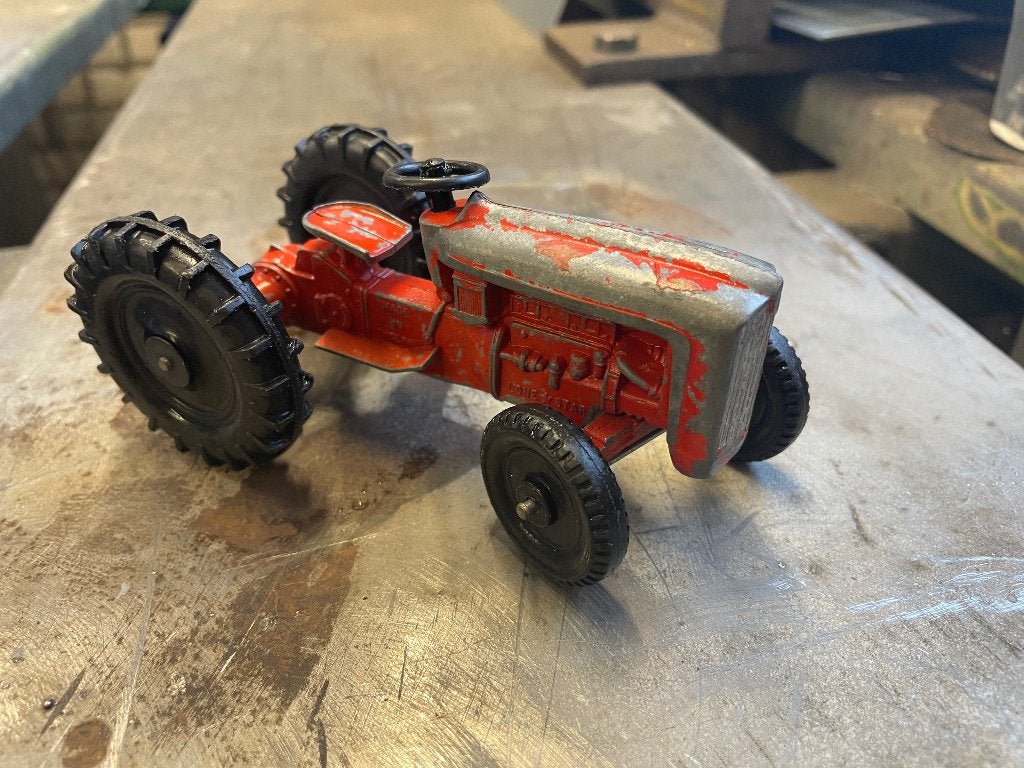 David Brown miniatuur speelgoed, Ophalen of Verzenden, Tractor of Landbouw, Overige merken
