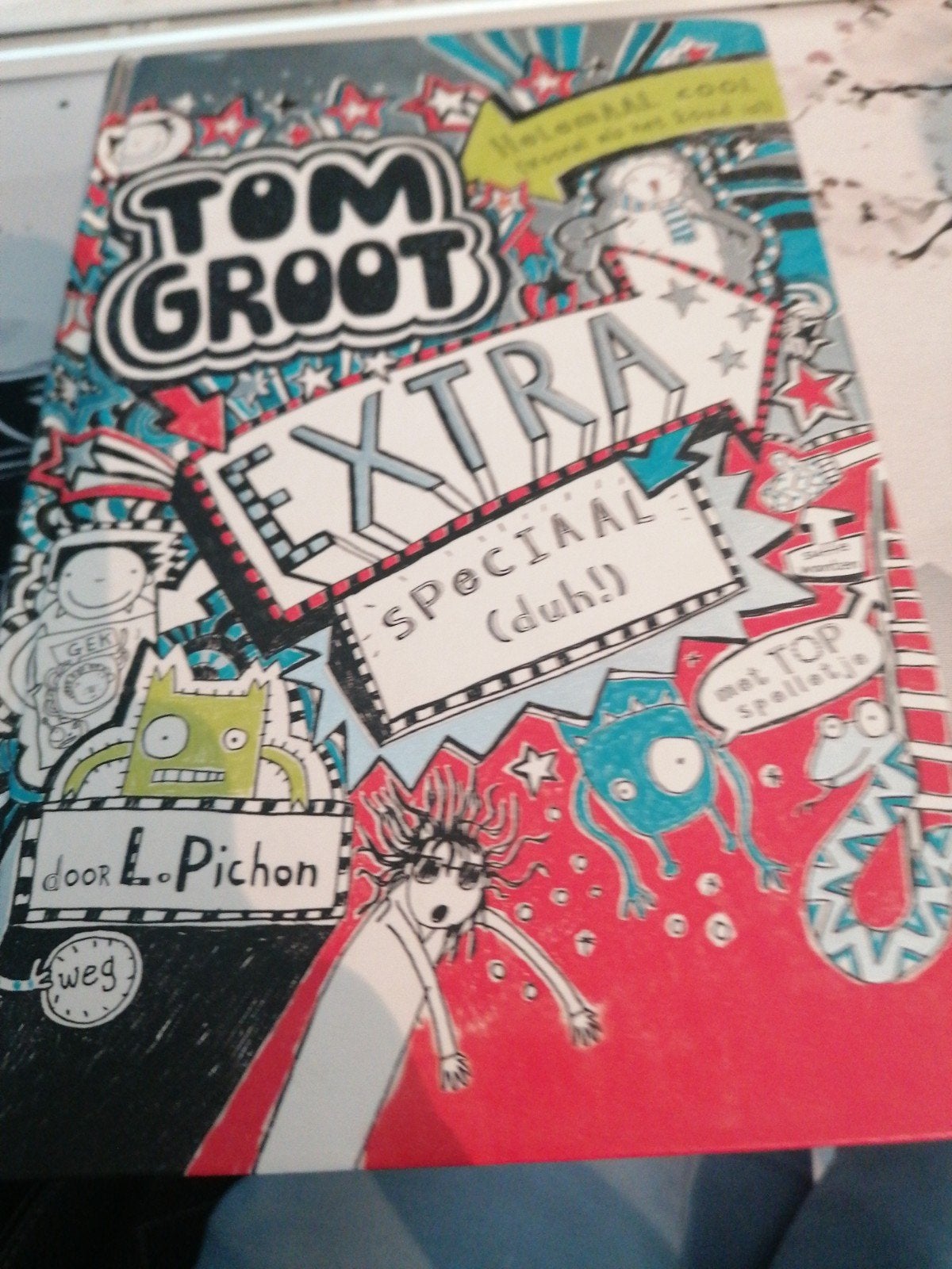 Tom Groot Extra Speciaal (duh!) - L. Pichon, Boeken, Ophalen of Verzenden, Zo goed als nieuw, L. Pichon, Fictie algemeen