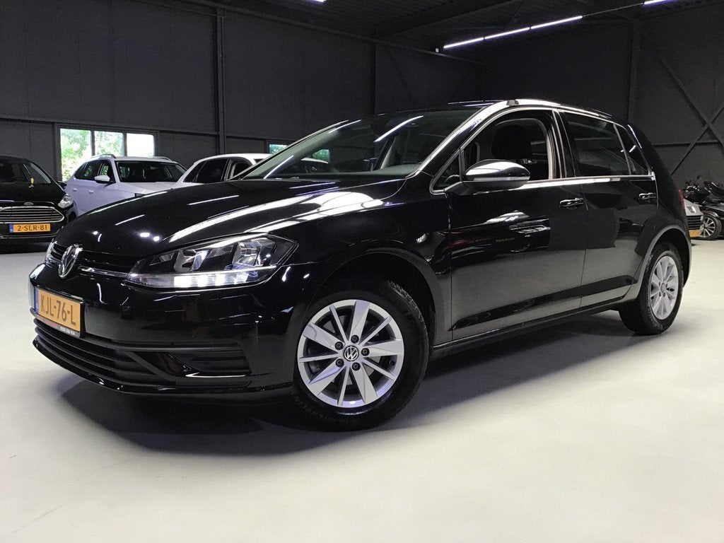 Volkswagen GOLF 1.0 TSI Trendline I Stoelverw. I Airco I Cru, Voorwielaandrijving, Gebruikt, Euro 6, 610 kg
