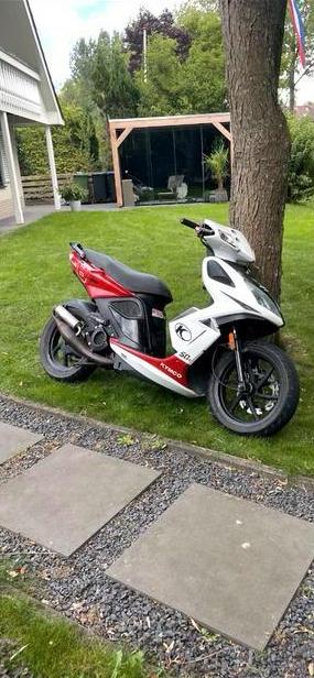 Kymco super 8 2t 70cc mallosi, Fietsen en Brommers, Ophalen, Tweetakt, Gebruikt, Overige modellen