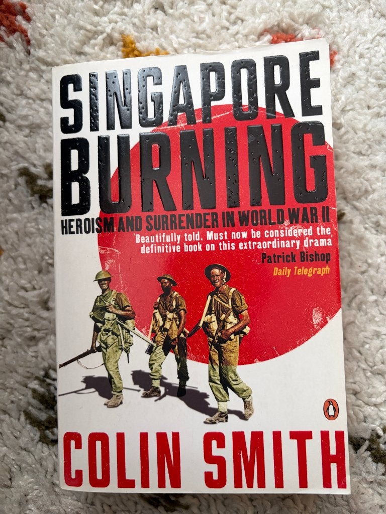 Colin Smith - Singapore Burning, Ophalen of Verzenden, Colin Smith, Azië, 20e eeuw of later