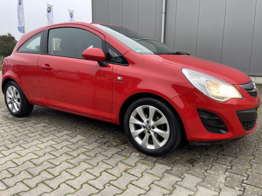 Opel Corsa 1.2 AIRCO-VERWARMDE STOELEN + STUUR APK: Nieuw bi, Voorwielaandrijving, Euro 5, 450 kg, 4 cilinders