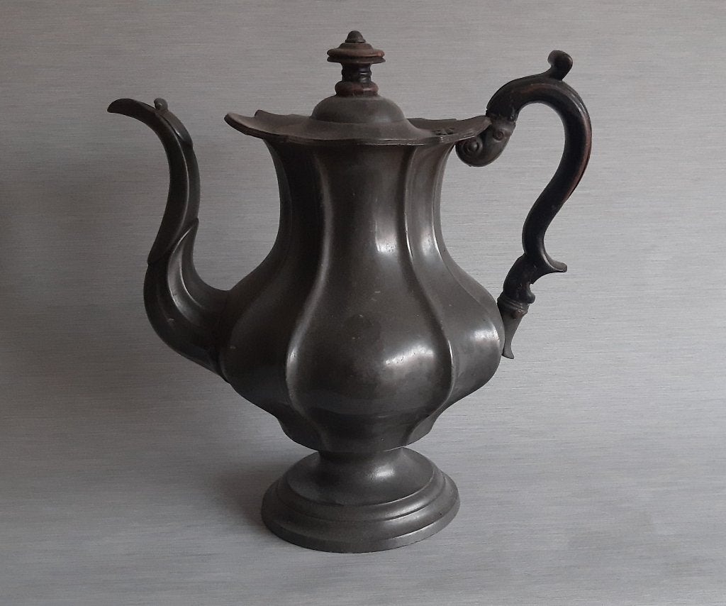 080a-Bijzonder mooie antieke theepot van tin., Ophalen of Verzenden