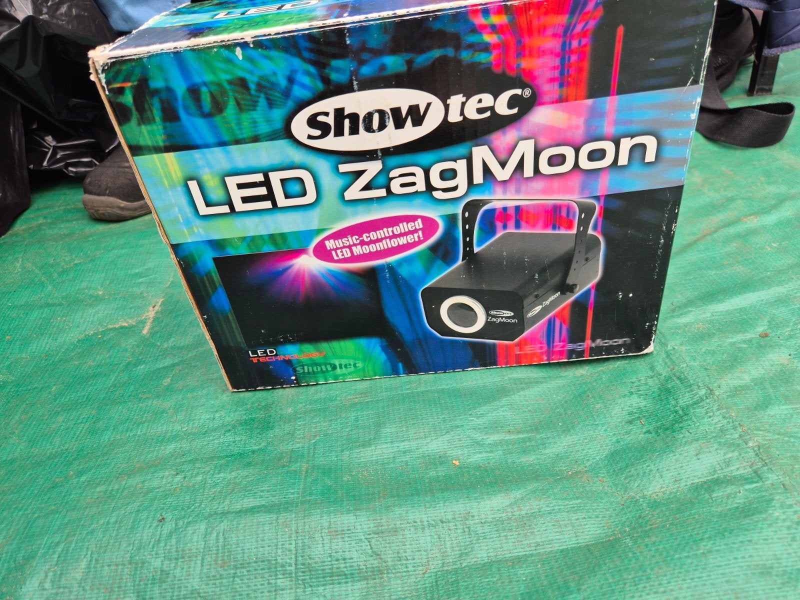 Discolamp Led Zagmoon, Ophalen