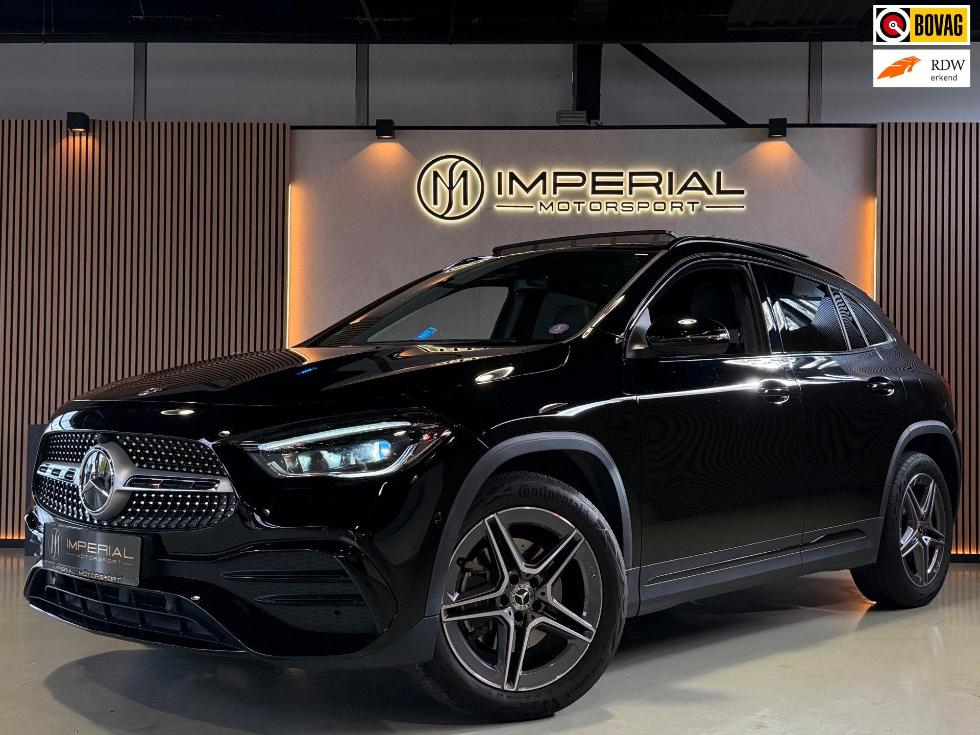 Mercedes-Benz GLA-klasse 250 e AMG Line Pano|Keyl|Cam|Sfeer, Auto's, Dealer onderhouden, 77 km/l, Gebruikt, Zwart
