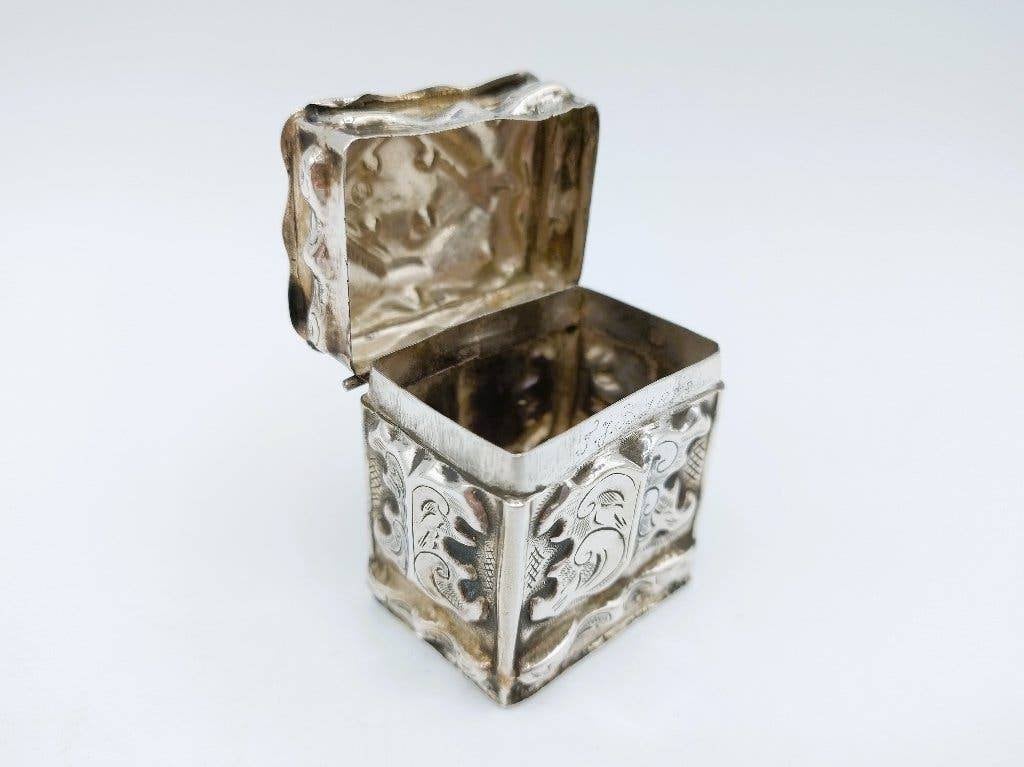 Zilveren lodereindoosje, Jan Schijfsma, Sneek, 1867, Verzenden, Zilver