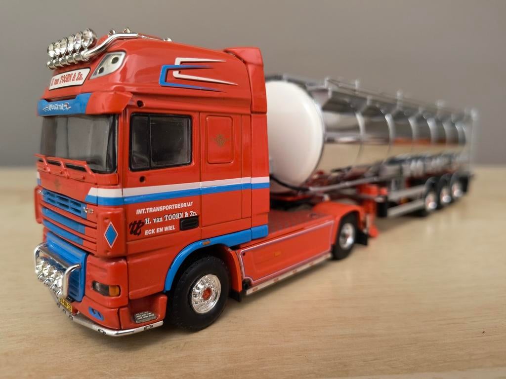 Tekno Daf Van Toorn, Hobby en Vrije tijd, Modelauto's | 1:50, Ophalen of Verzenden, Zo goed als nieuw, Bus of Vrachtwagen, Tekno