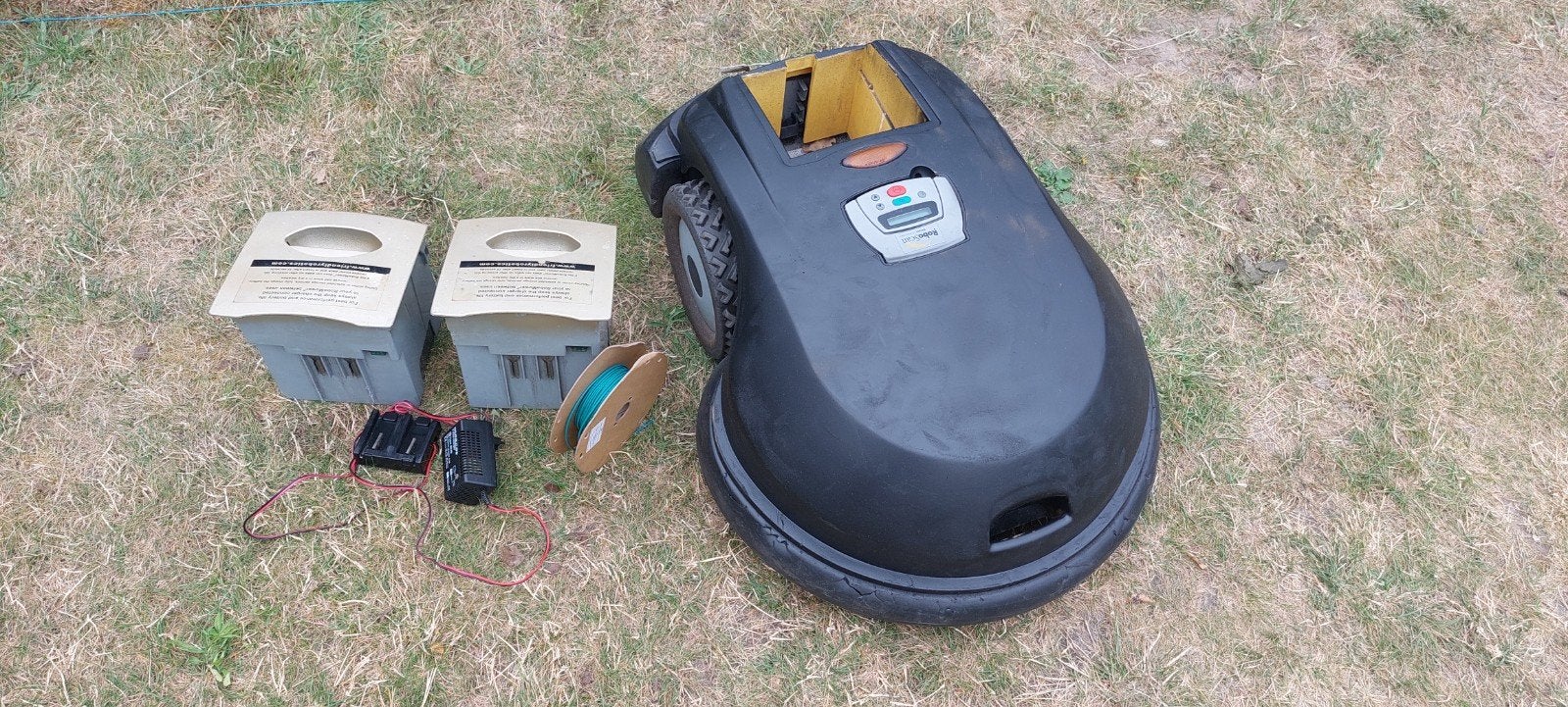Robotmaaier  robomow RL1000 met 3 messen, Ophalen, Gebruikt, 30 t/m 39 cm