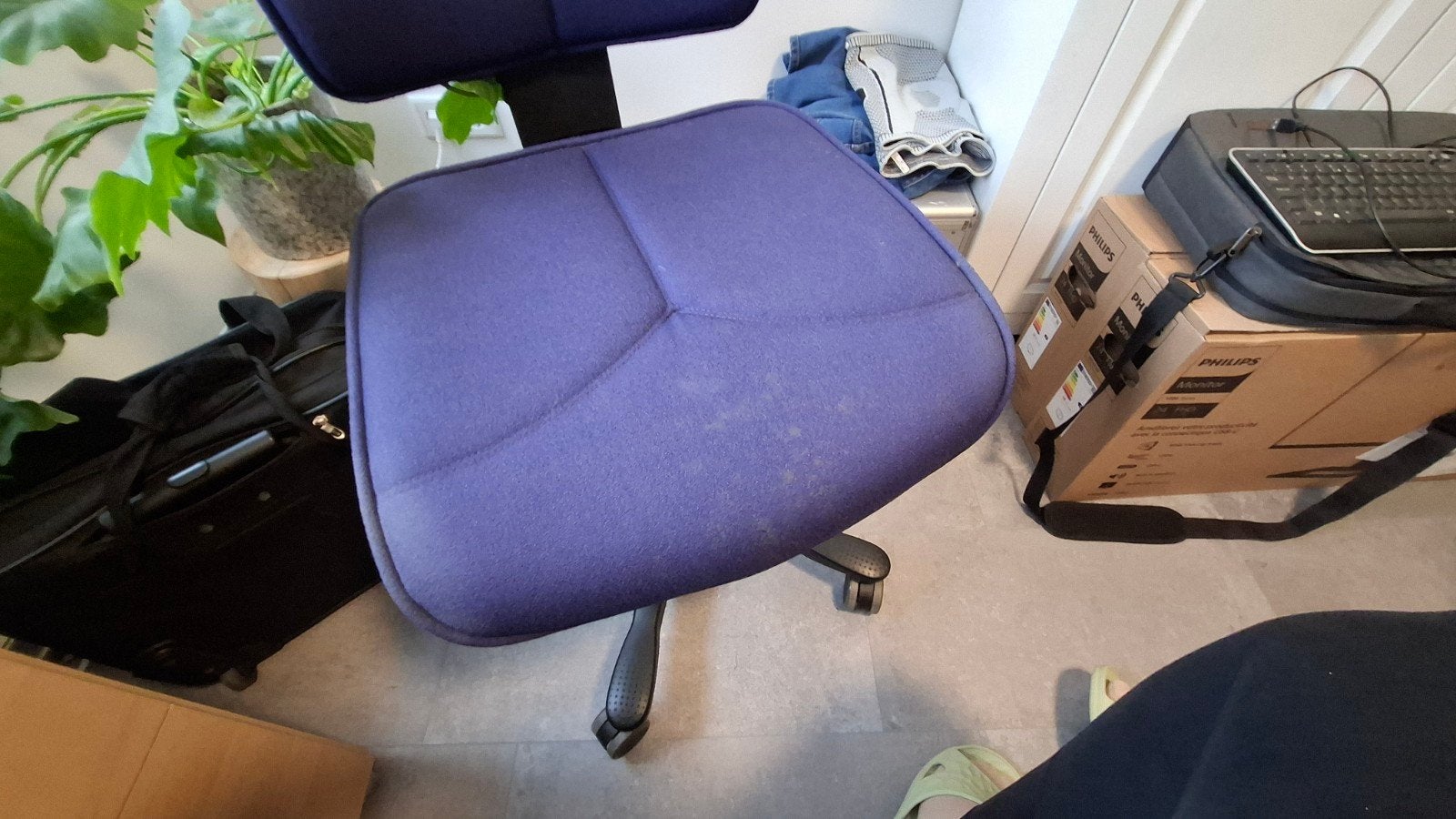 Gratis op te halen,  bureaustoel, Huis en Inrichting, Bureaustoelen, Ophalen, Gebruikt, Blauw, Bureaustoel