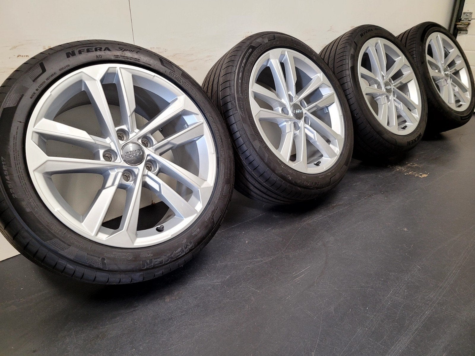 Nieuw 17 inch audi A3 velgen 225 45 17 zomer seat skoda vw, Auto-onderdelen, Ophalen, Banden en Velgen, Nieuw, 17 inch