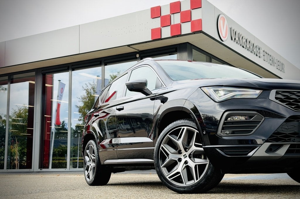 SEAT Ateca 1.5 FR Business Intense | 19'' | PANO | ACC | STO, Auto's, Seat, Automaat, 12 maanden, 1325 kg, Euro 6