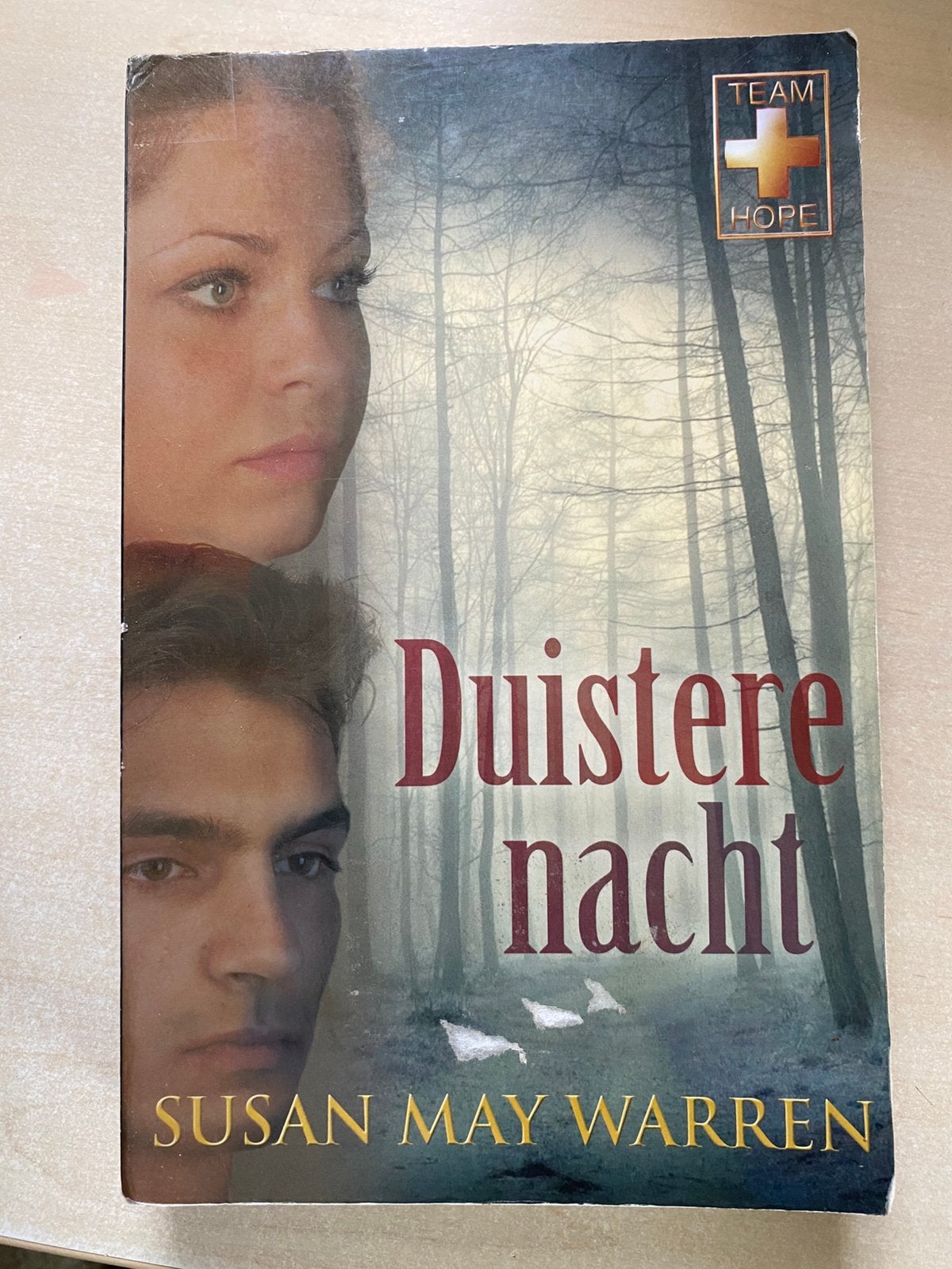 Duistere nacht (Susan May Warren), Ophalen of Verzenden, Gelezen