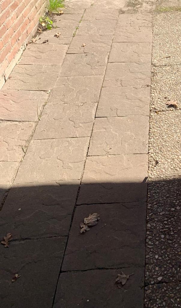 Tegels 30x30 cm zo’n 100 stuks, Ophalen, Beton, Terrastegels
