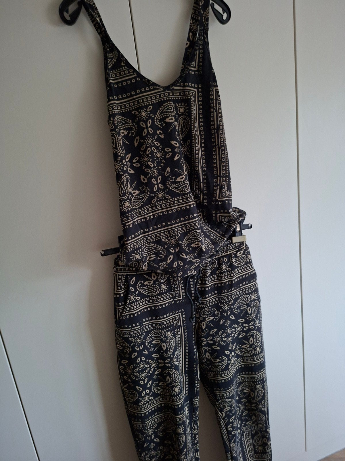 10 Days jogger Paisley mt M evt met wrapper, Kleding | Dames, Ophalen of Verzenden, Zo goed als nieuw, Zwart, Lang