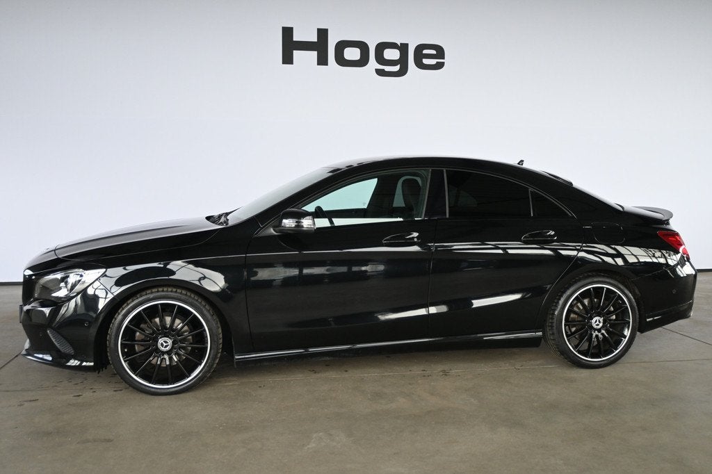 Mercedes-Benz CLA-Klasse 200 Prestige AMG Automaat Clima Nav, 15 km/l, Gebruikt, 715 kg, Leder en Stof