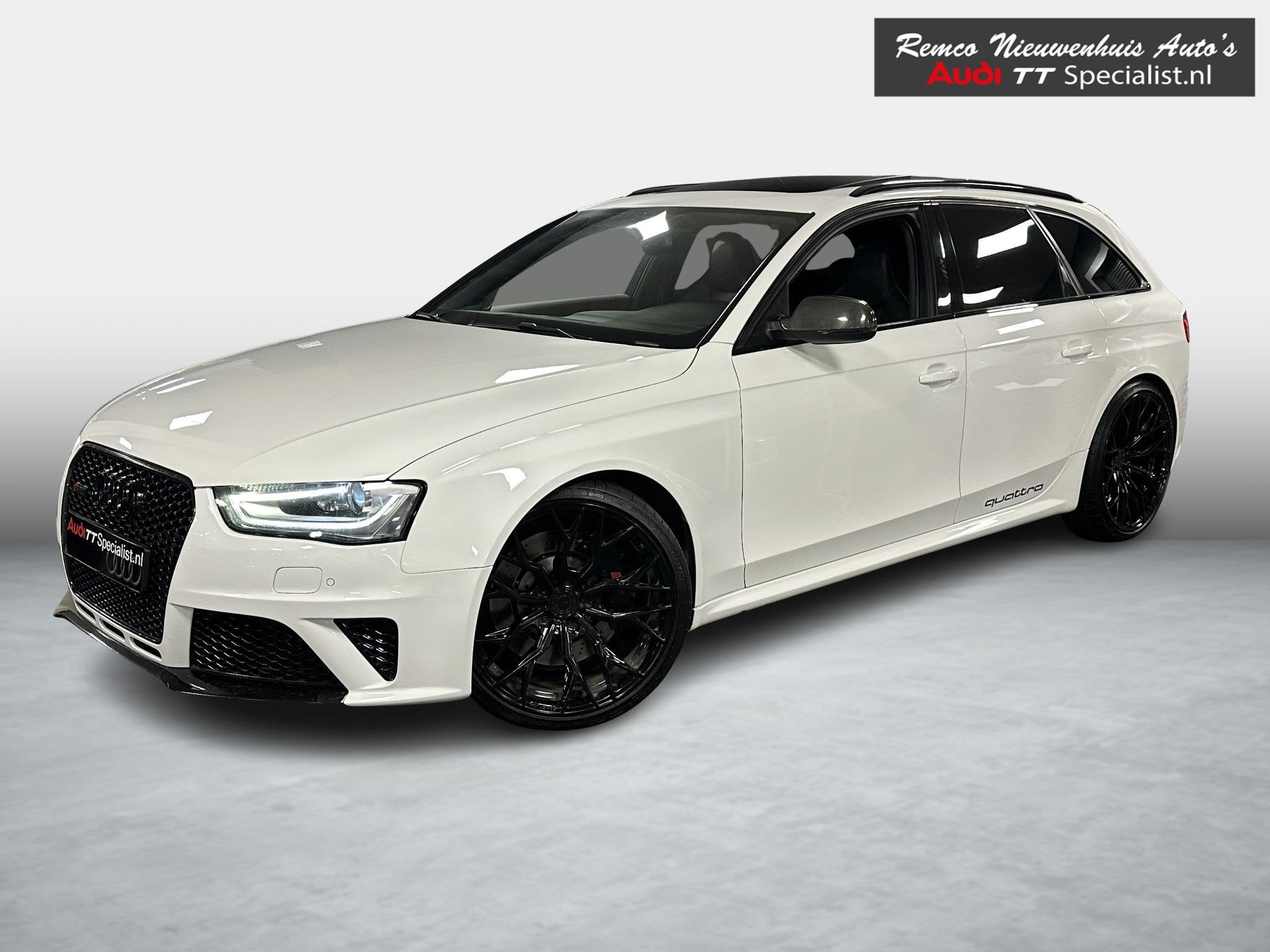 Audi A4 Avant 4.2 FSI RS 4 quattro Pano B&O Adaptive Cruise, Auto's, Automaat, Gebruikt, 1795 kg, Wit