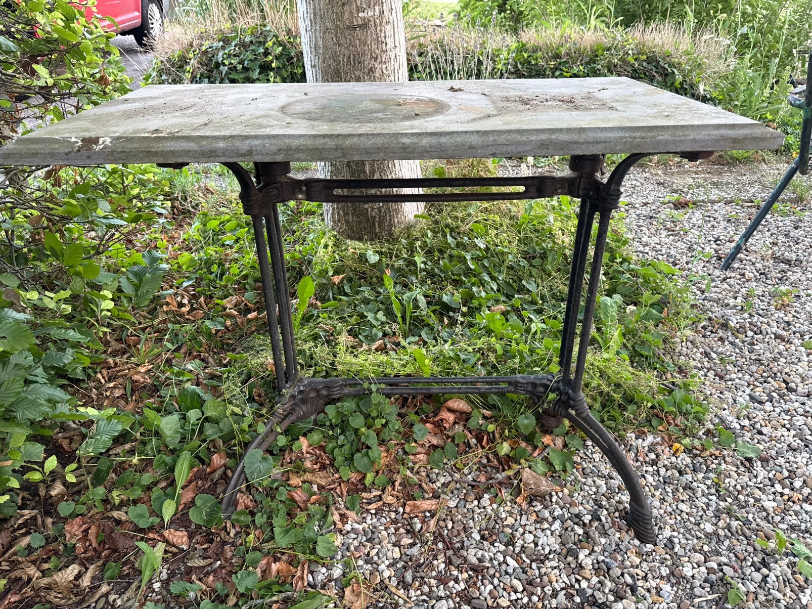 Bistrotafeltje buitentafeltje gietijzer hardsteen, Ophalen