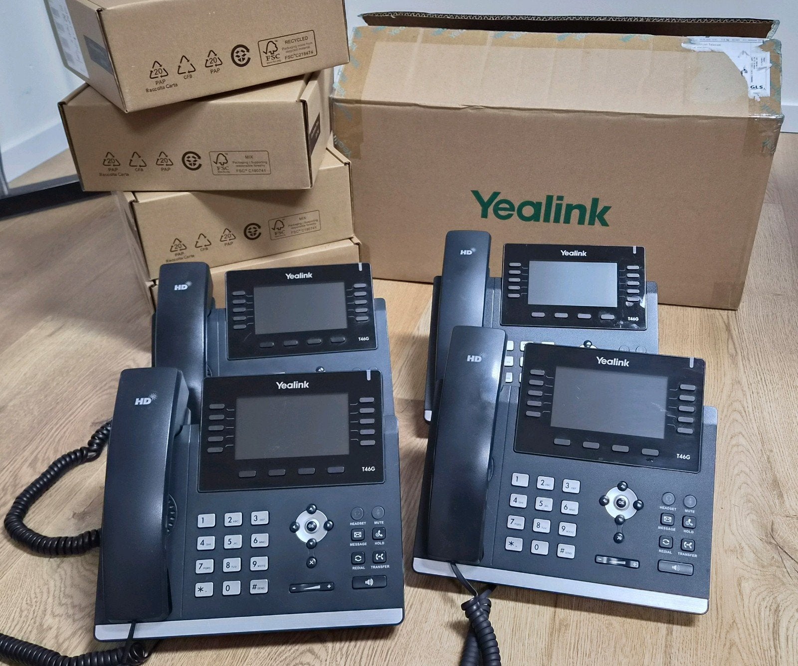 4x Yealink T46G VoIP Telefoon met Kleurendisplay PoE, Telecommunicatie, Verzenden, Gebruikt