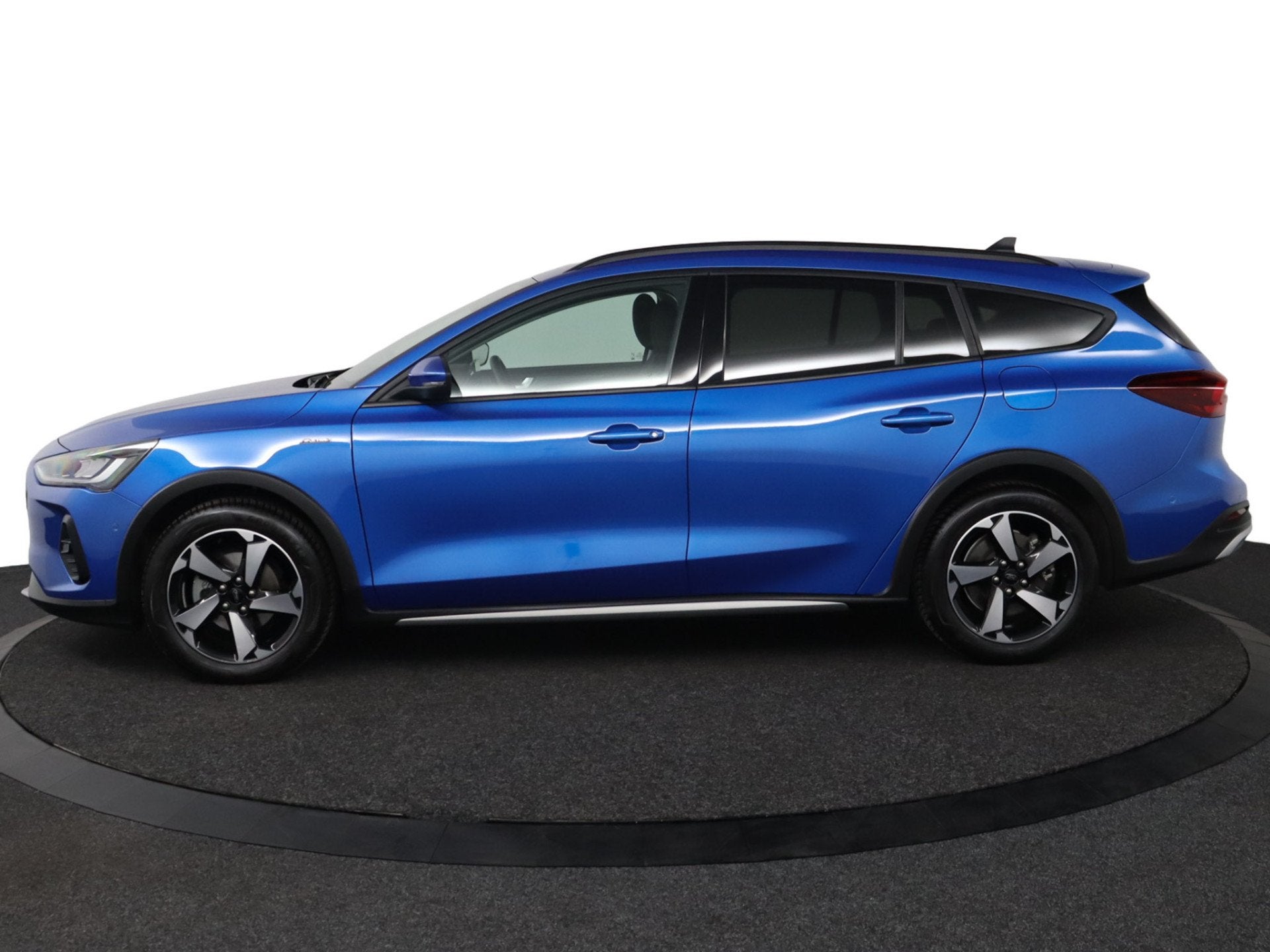 Ford FOCUS Wagon 155pk EcoBoost Hybrid Active X (bj 2024), Auto's, Ford, Stof, Gebruikt, Blauw, 155 pk
