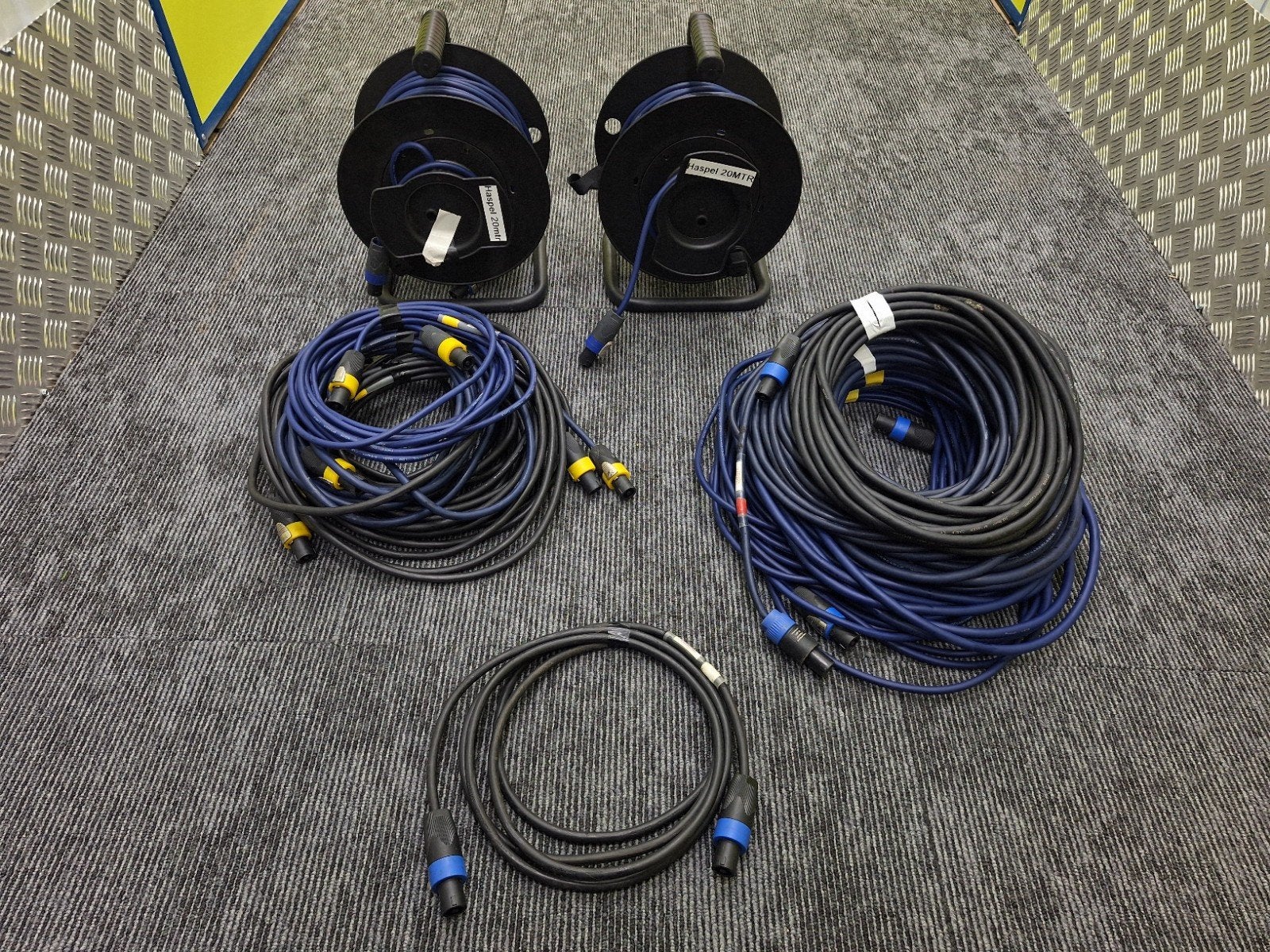 audio set + bekabeling, Audio, Tv en Foto, Luidsprekers, Ophalen, Gebruikt