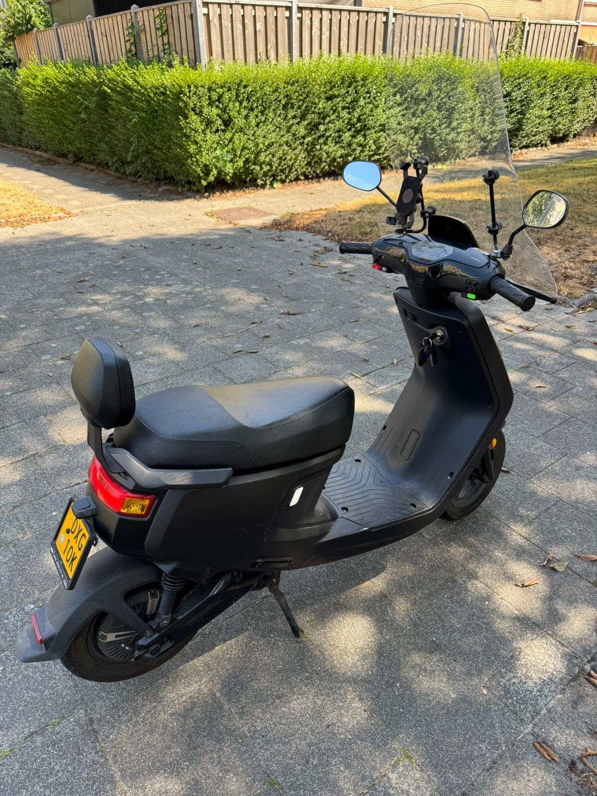 NIU M+ Sport, Ophalen, Zo goed als nieuw, Elektrisch