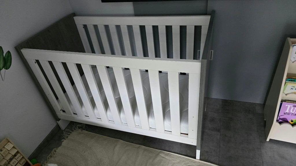 Babykamer set: ledikant, commode, wandplank, Ophalen, Gebruikt, Overige merken, Overige typen