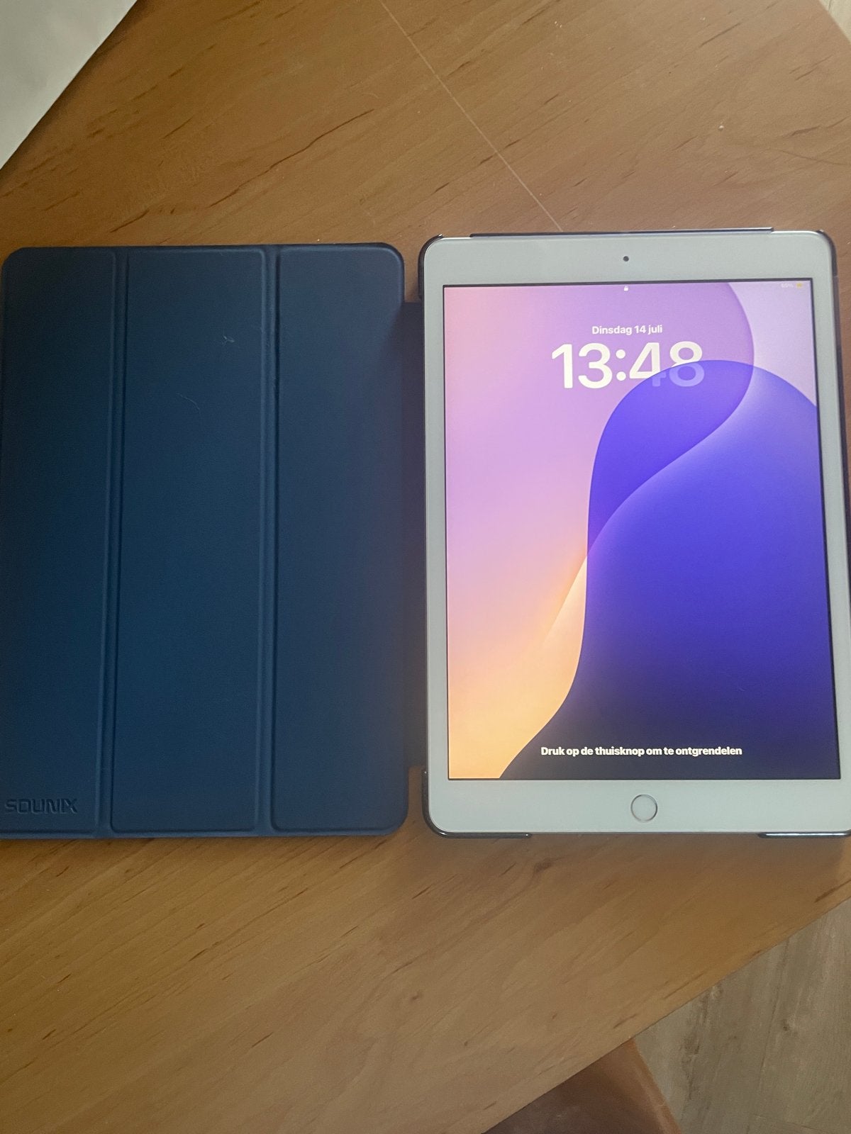 iPad 2019 32GB met stevige beschermhoes, 10 inch, Gebruikt, 32 GB, Apple iPad