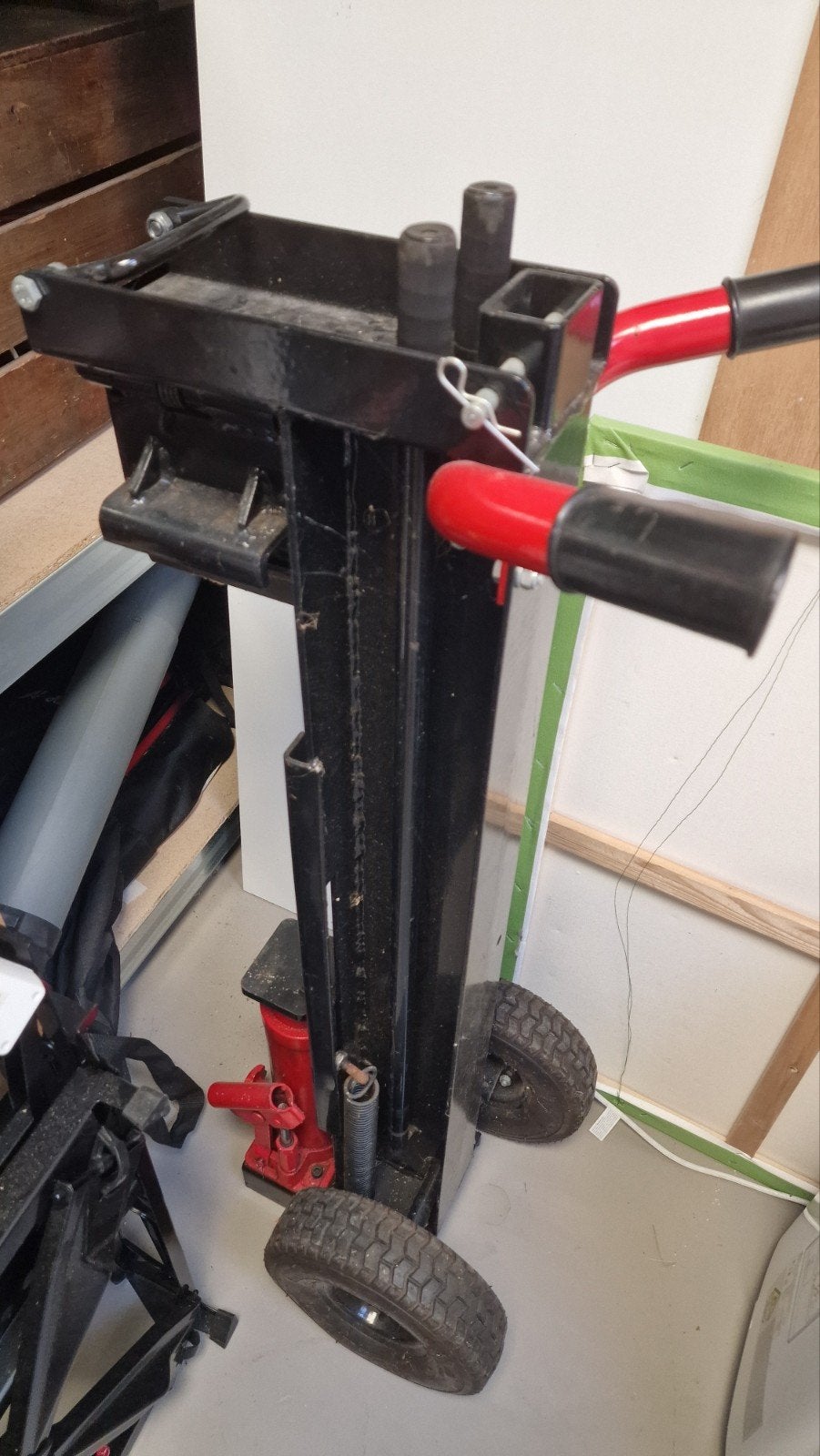 12 Ton Hydraulische Houtklover met Wielen, Ophalen, Zo goed als nieuw