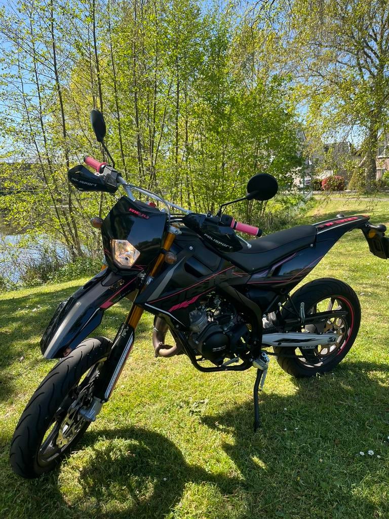 Rieju MRT 50 SM pro, Fietsen en Brommers, Zo goed als nieuw, 50 cc, Ophalen, Overige merken