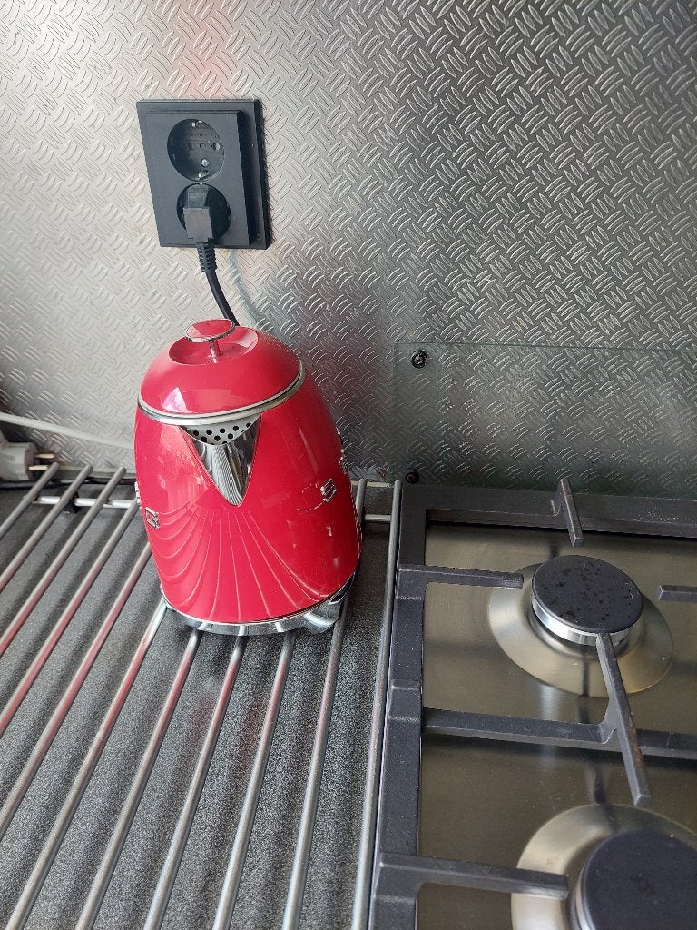 Mooie Smeg waterkoker rood., Ophalen, Gebruikt, Overige materialen, Overige typen