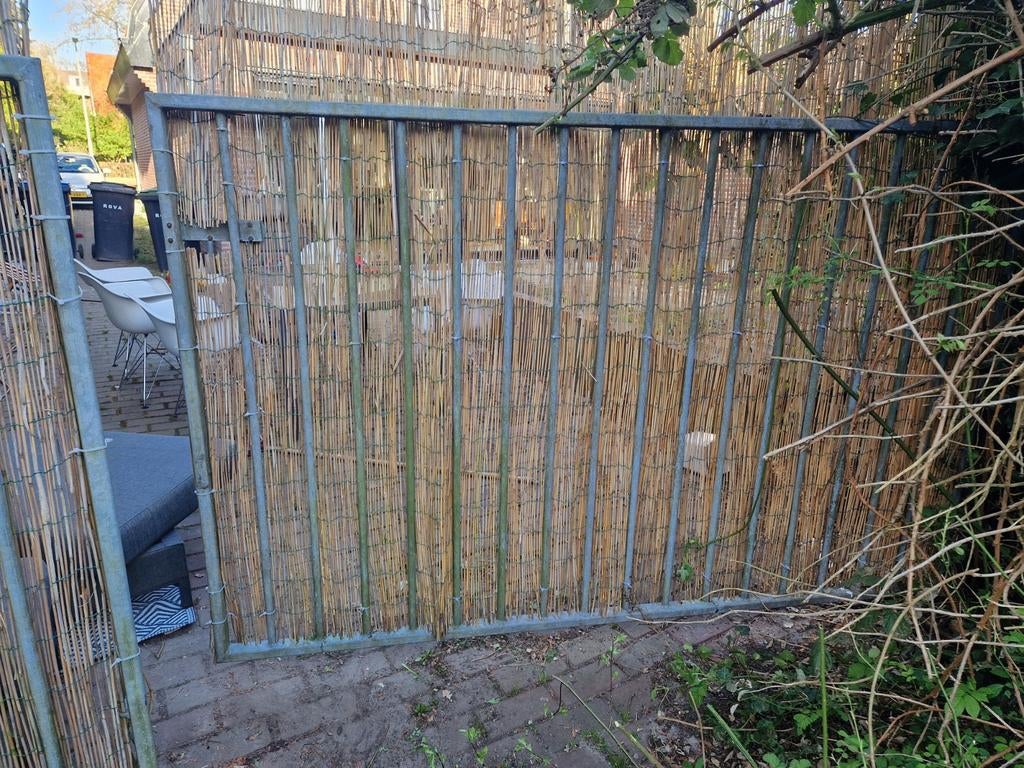 Toegangspoort met bamboematten, Tuin en Terras, Tuinhekken en Hekwerk, Met poort, Gebruikt, Ophalen of Verzenden, Tuinhek