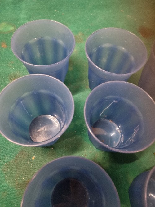 bekers blauw kunststof 8 stuks, Ophalen of Verzenden