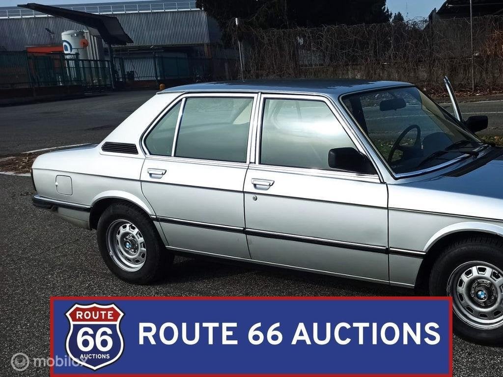 BMW 520/6 | 1981 | Route 66 Auctions, Auto's, Overige carrosserieën, Zwart, Bedrijf, Handgeschakeld