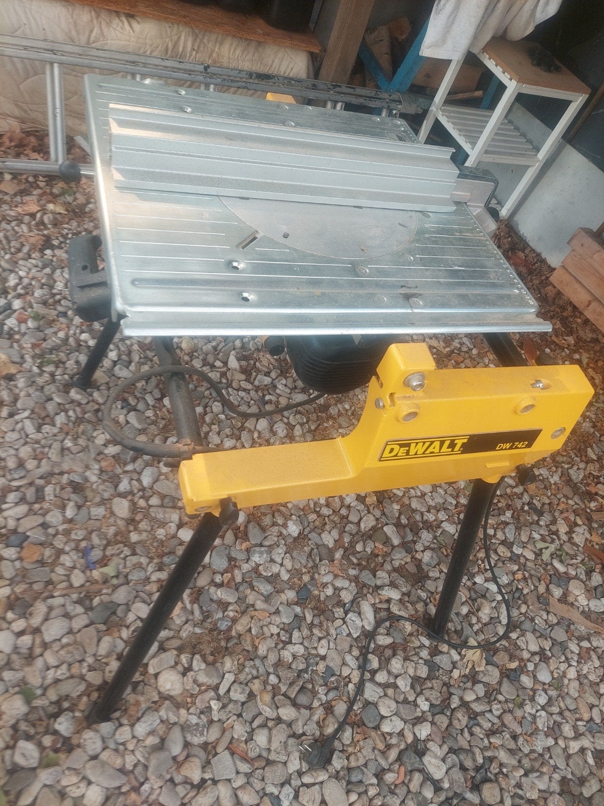 DeWalt DW742 Zaagtafel - Robuust en Krachtig, Ophalen, Gebruikt, Cirkelzaag, DeWalt