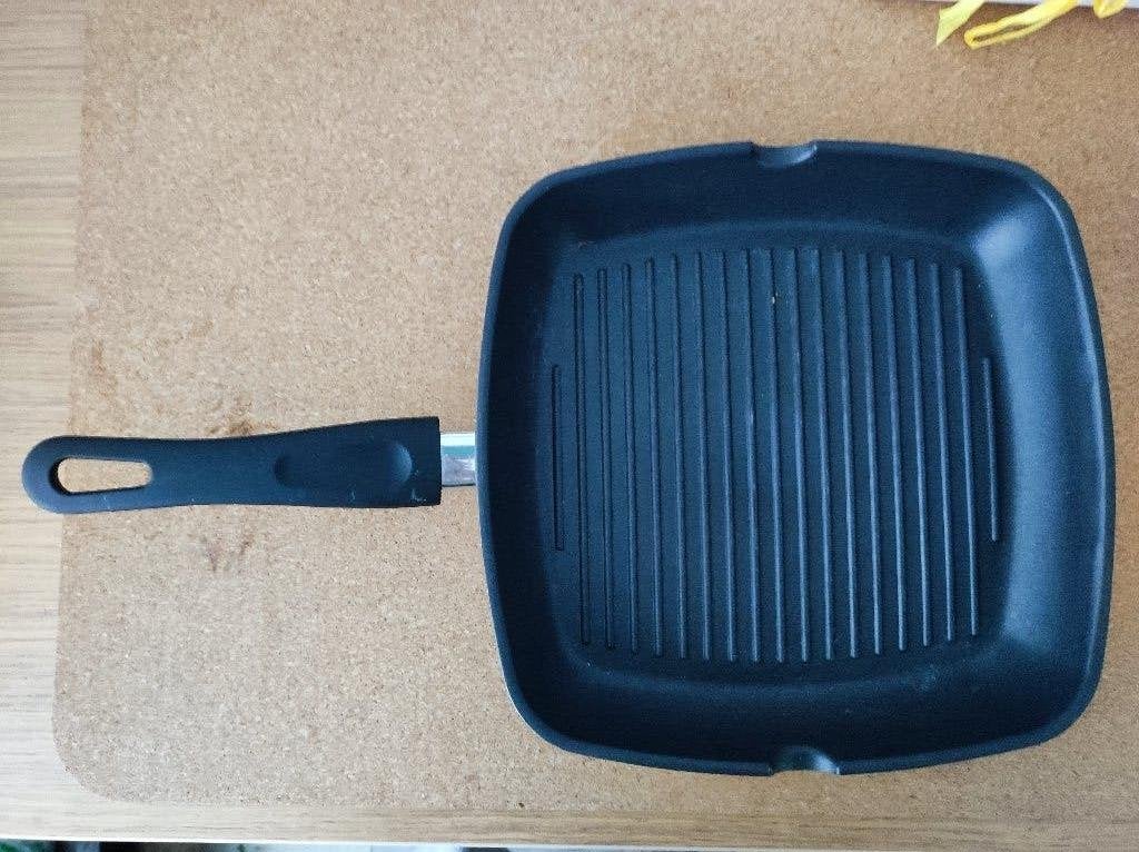 IKEA HEMLAGAD grillpan 28x28 cm, Koekenpan, Aluminium, Ophalen of Verzenden, Zo goed als nieuw