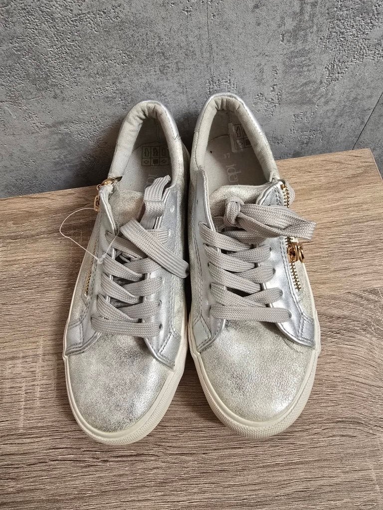 Zilveren sneakers met rits en veters - Maat 37, Overige kleuren, Nieuw, Ophalen of Verzenden, Sneakers of Gympen