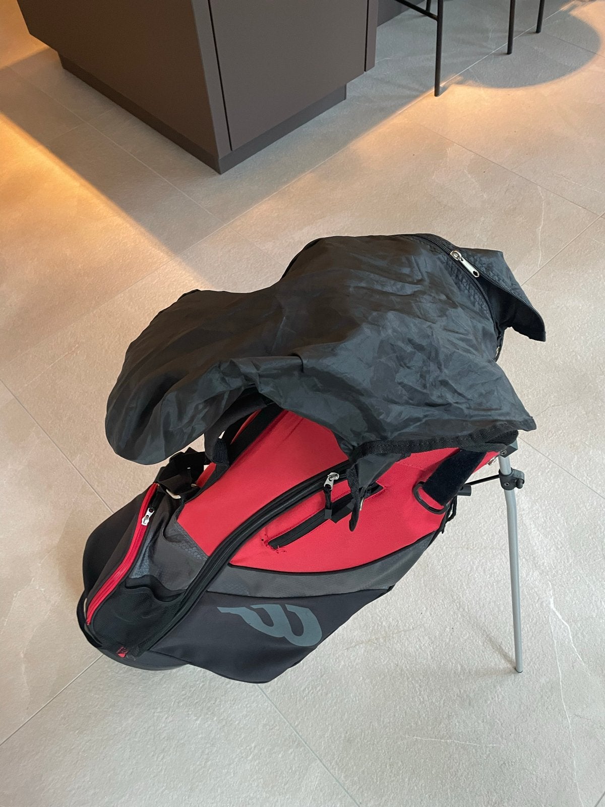 Mooie Wilson golfstandbag - Rood/Zwart, Ophalen, Zo goed als nieuw, Tas, Overige merken
